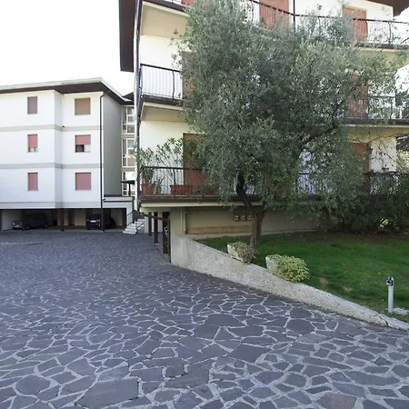 Indaco Bocca di Croce